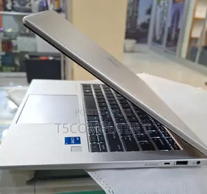 New Laptop HP EliteBook 840 G10 16GB Intel Core I5 SSD 1T
