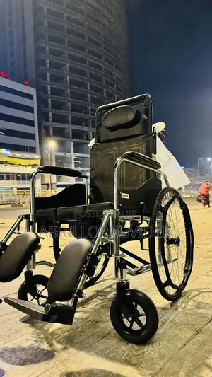 Photo - Multifaetianal Wheelchair 水 Wheelchair 田wheelchair 山wheelchair 卜wheels
