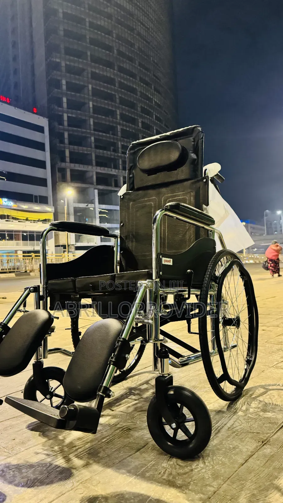 Multifaetianal Wheelchair 水 Wheelchair 田wheelchair 山wheelchair 卜wheels