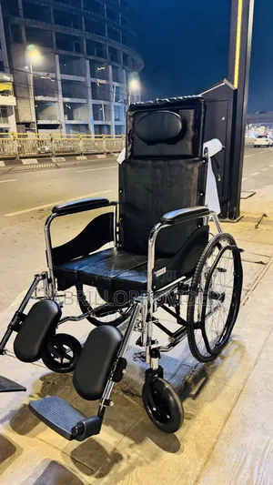 Photo - Multifaetianal Wheelchair田wheelchair廿wheelchair山wheelchair手wheelchair