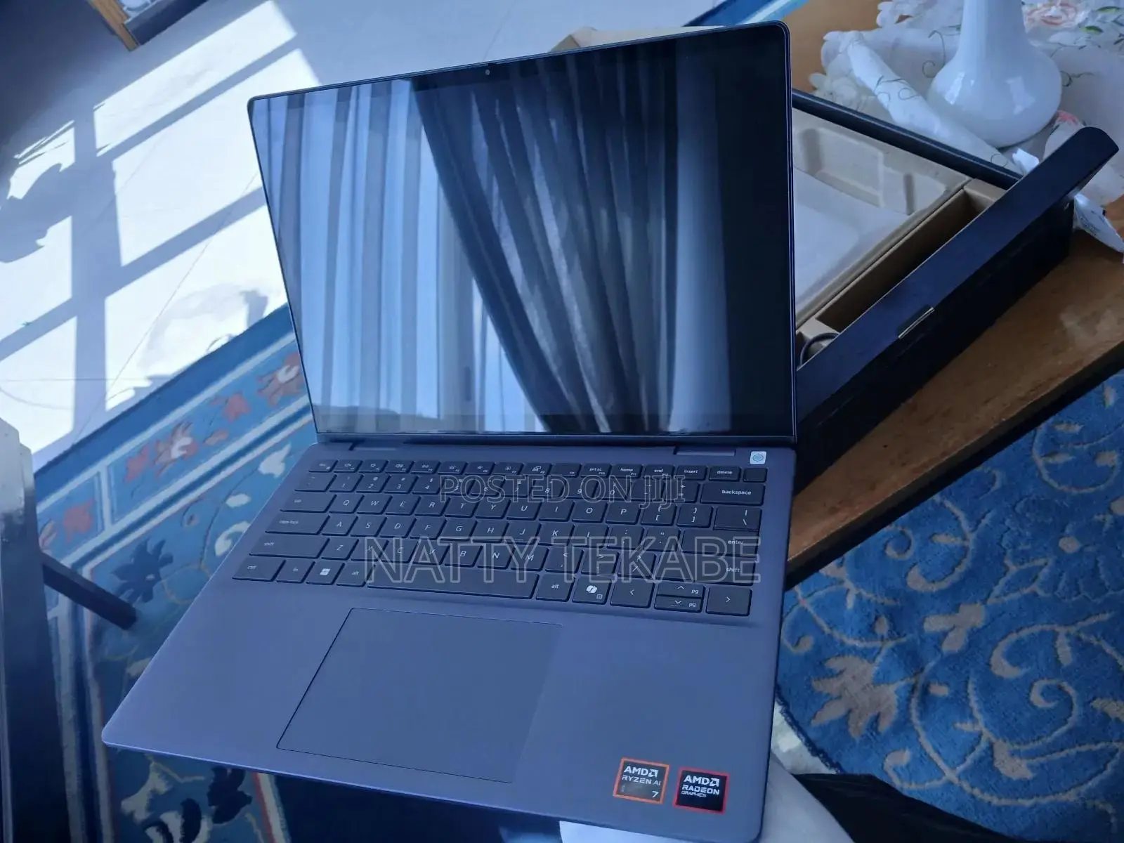 New Laptop Dell 16GB AMD Ryzen 7 SSD 1T