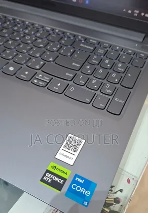 New Laptop Lenovo LOQ 15IRH8 16GB Intel Core I5 SSD 512GB