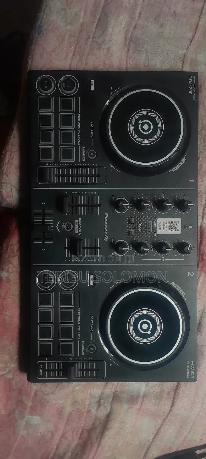 DDJ 200 Mixer