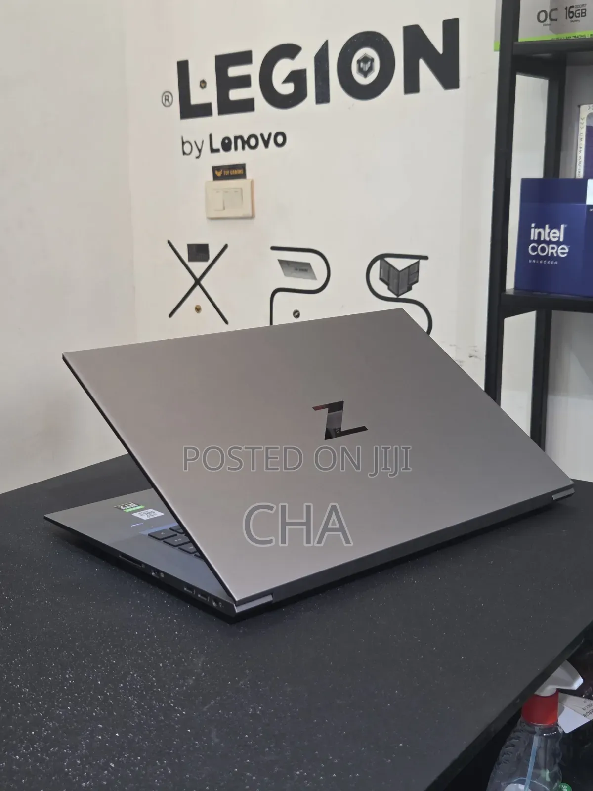 New Laptop HP Zbook Studio G7 16GB Intel Core I7 SSD 1T