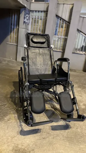 Photo - Toilet Wheelchair 手wheelchair 山wheelchair 山wheelchair 手wheelchair 山whe