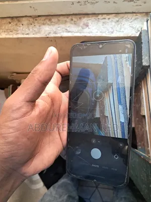 Photo - New Samsung Galaxy A05 64 GB Blue