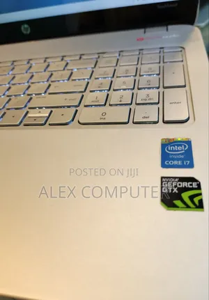 New Laptop HP Envy 15 12GB Intel Core I5 SSD 256GB