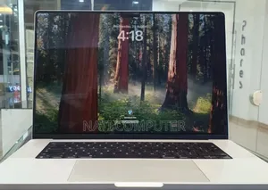 Photo - New Laptop Apple MacBook Pro M1 32GB AMD A10 SSD 512GB