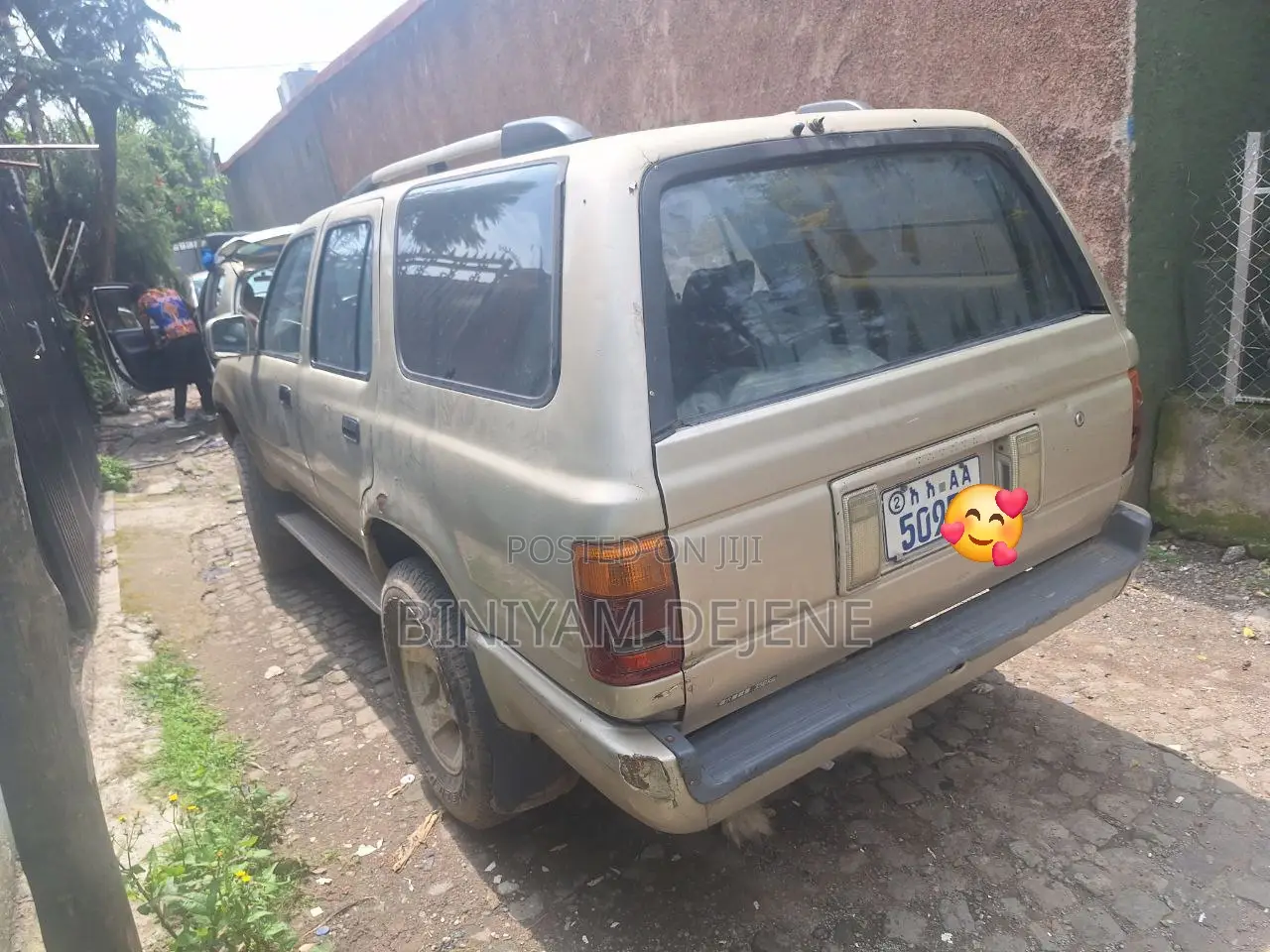 Toyota Hilux 1990 Silver