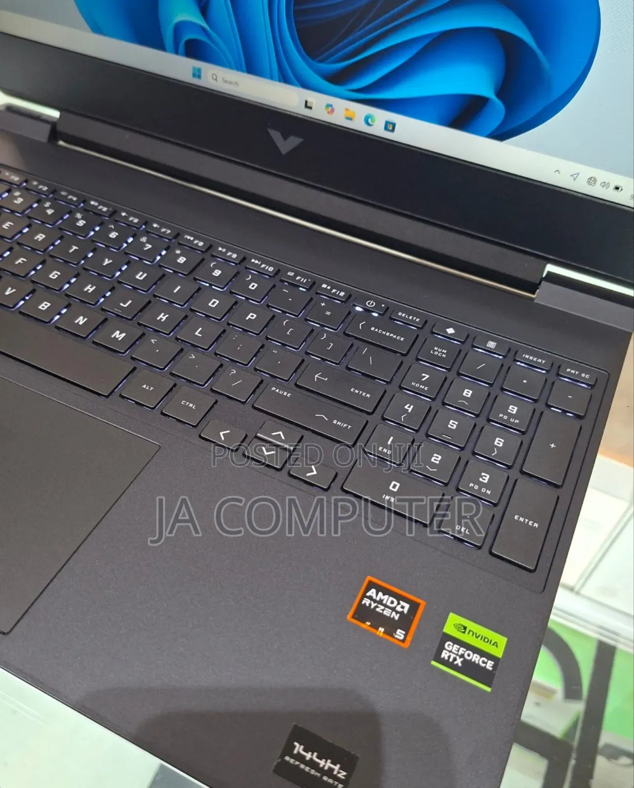 New Laptop HP Victus 16 32GB AMD Ryzen 5 SSD 512GB