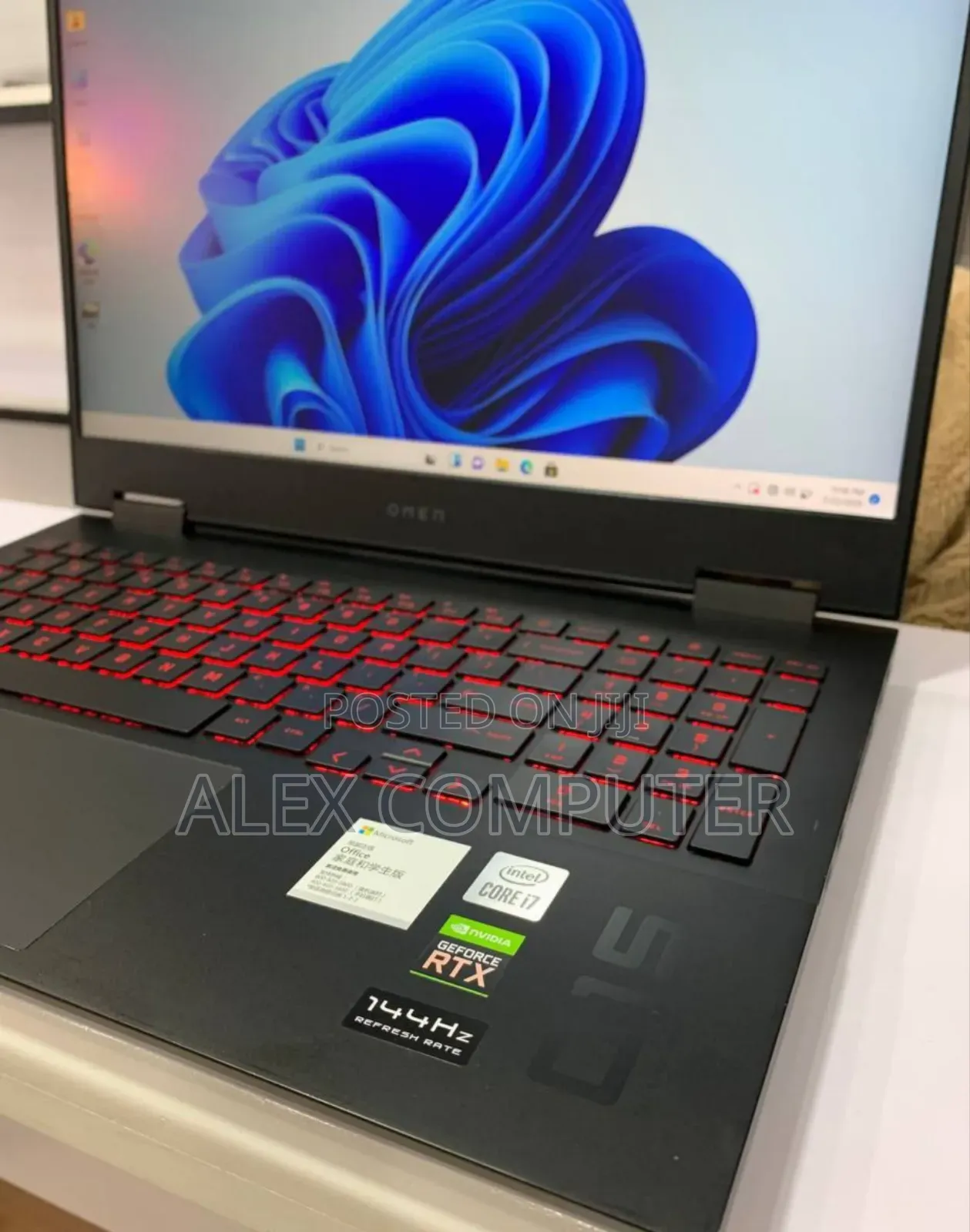 New Laptop HP Omen 15 16GB Intel Core I7 SSD 512GB
