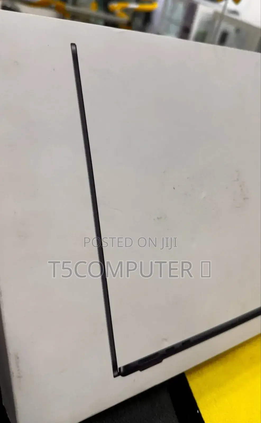 New Laptop Apple MacBook Air 2025 M4 13-Inch 16GB Apple M4 SSD 256GB