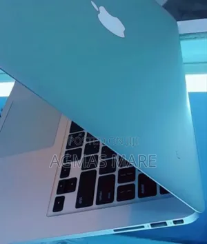 New Laptop Apple MacBook Air 2014 4GB Intel Core I5 SSD 256GB