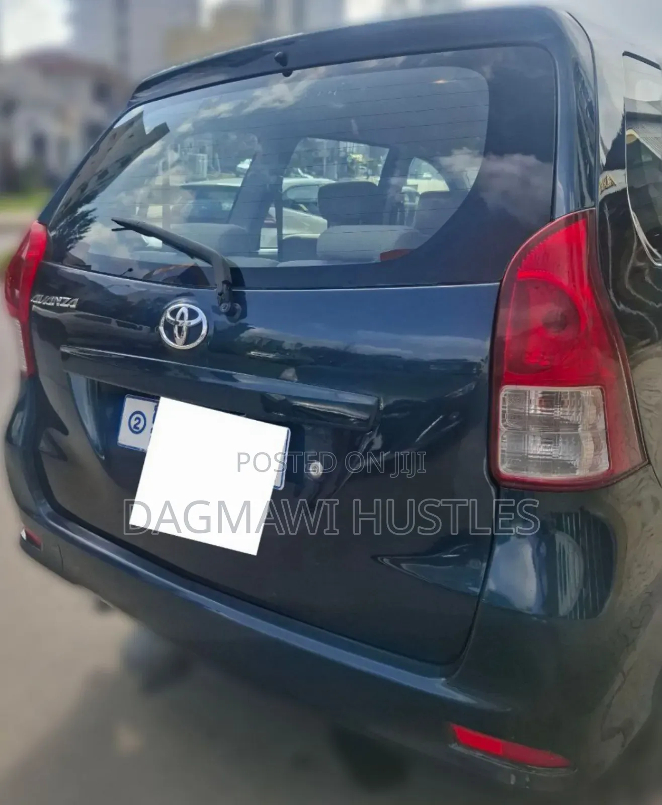 Toyota Avanza 2013 Black