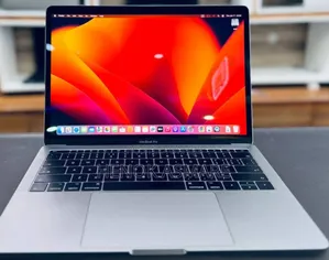 New Laptop Apple MacBook Pro 2017 8GB SSD 512GB