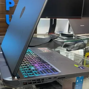 New Laptop MSI Vector GP68 HX 13V 16GB Intel Core Ultra 7 SSD 1T