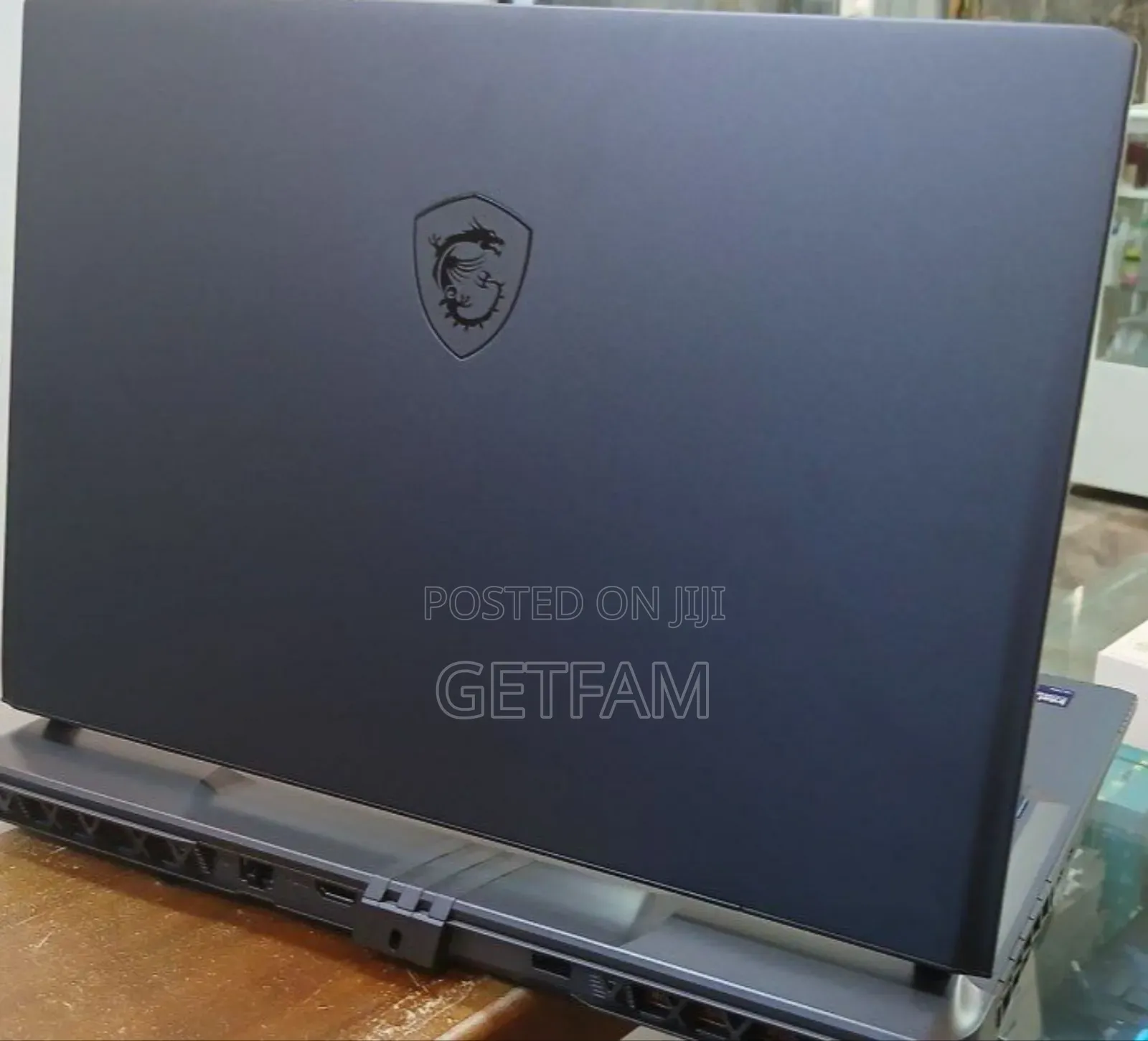 New Laptop MSI Vector GP68 HX 13V 16GB Intel Core Ultra 7 SSD 1T