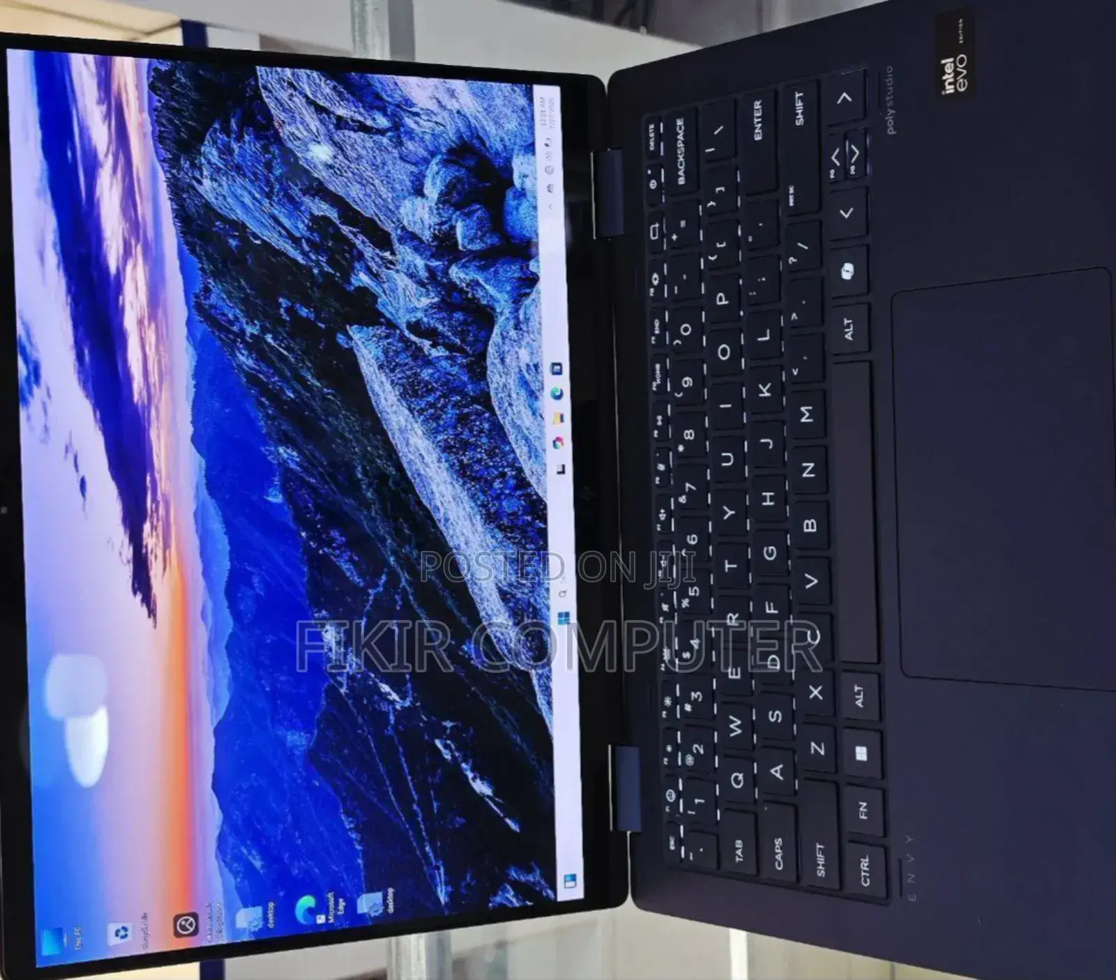 New Laptop HP Envy X360 16GB Intel Core Ultra 5 SSD 512GB