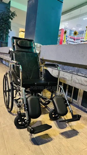 Photo - Toilet Wheelchair 手wheelchair 廿wheelchair 山wheelchair手wheelchair口wheel