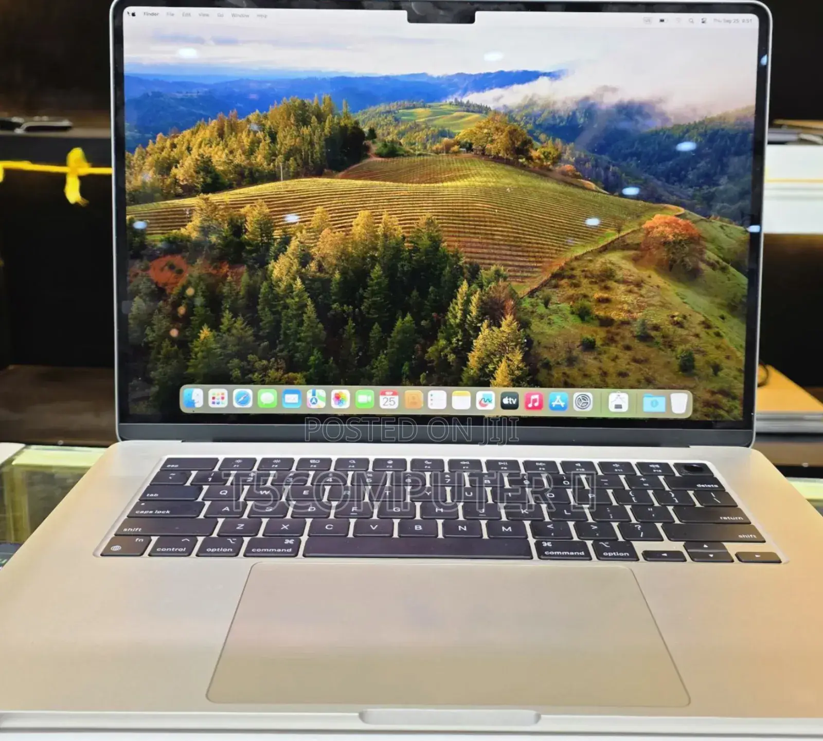 New Laptop Apple MacBook Air 2024 M3 15-Inch 8GB Apple M3 SSD 256GB