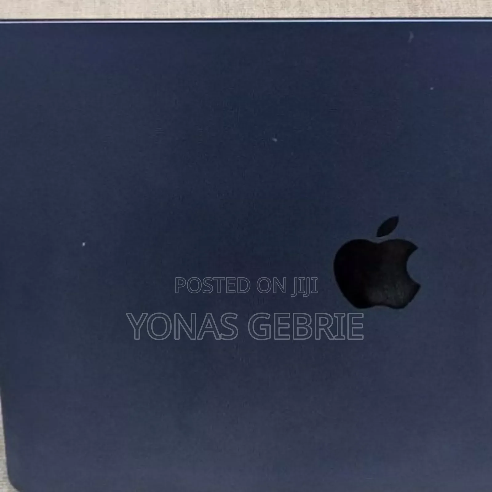 New Laptop Apple MacBook Air 2023 M2 8GB Apple M2 SSD 512GB