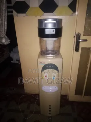 Photo - Water Despenser