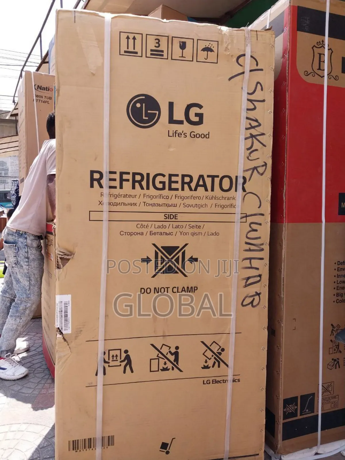 Lg 375 Litre Fan System Fridge