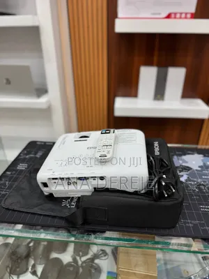 Photo - Depson Projector