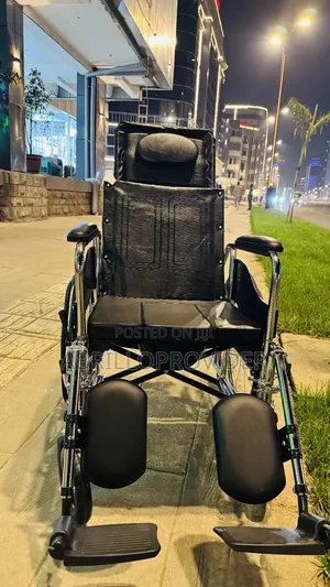 Photo - Toilet Wheelchair 手wheelchair廿wheelchair 山wheelchair 手wheelchair 卜whee