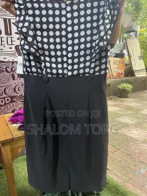 Photo - Woman Close Brand New Black Color