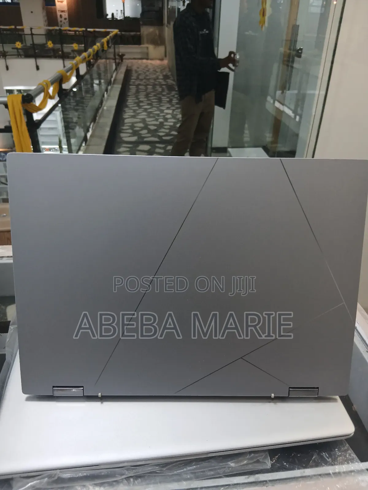 New Laptop Asus ZenBook Touch UX31A 16GB Intel Core I7 SSD 1T