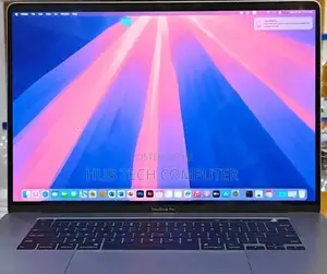 Photo - New Laptop Apple MacBook Pro 2019 32GB Intel Core I9 SSD 1T