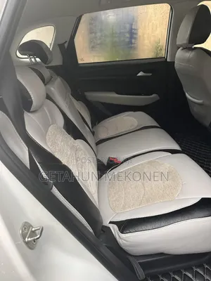 Chevrolet Captiva 2022 White