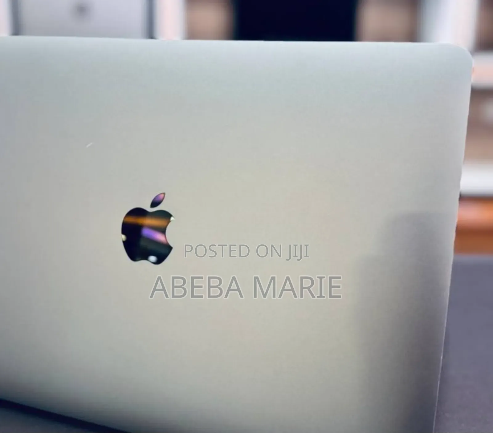 New Laptop Apple MacBook Pro 2017 8GB Intel Core I5 SSD 512GB