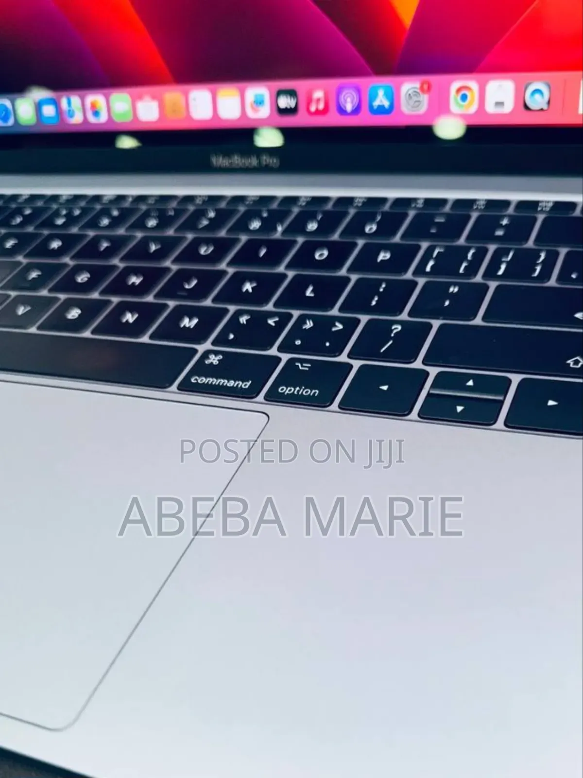 New Laptop Apple MacBook Pro 2017 8GB Intel Core I5 SSD 512GB