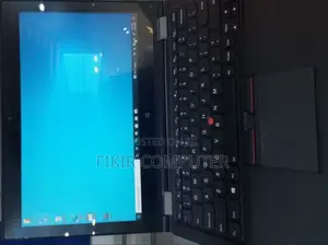 New Laptop Lenovo Yoga 330 8GB Intel Core I5 SSD 256GB