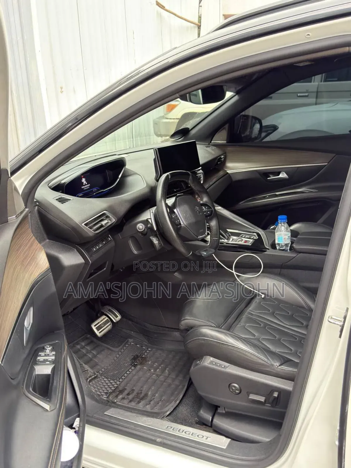 Peugeot 5008 2022 White