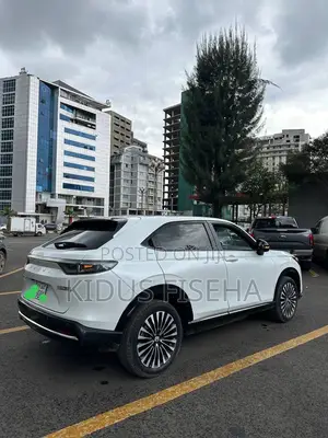 Honda e:NS1 2023 White