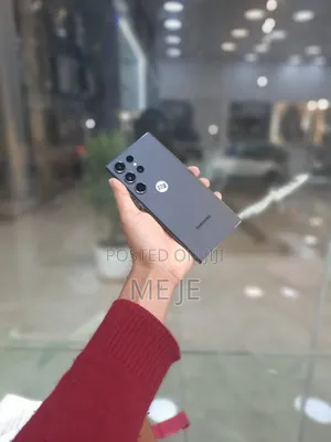 Photo - Samsung Galaxy S23 Ultra 512 GB