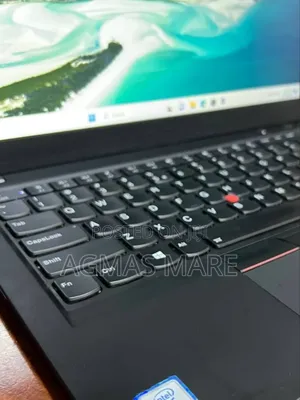 Photo - New Laptop Lenovo ThinkPad X1 Carbon 8GB Intel Core I5 SSD 512GB
