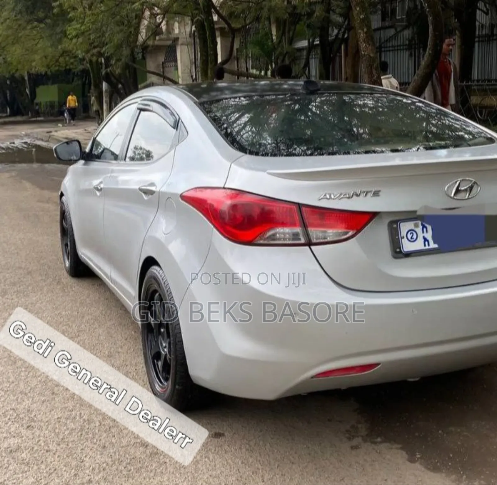Hyundai Avante 2013 Silver