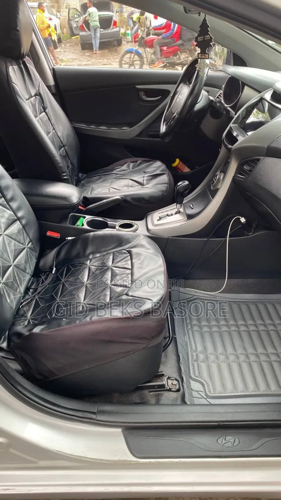 Hyundai Avante 2013 Silver