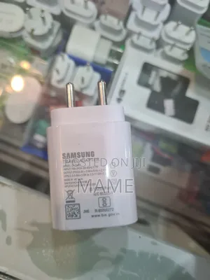 Photo - Samsung Charger Box 65w