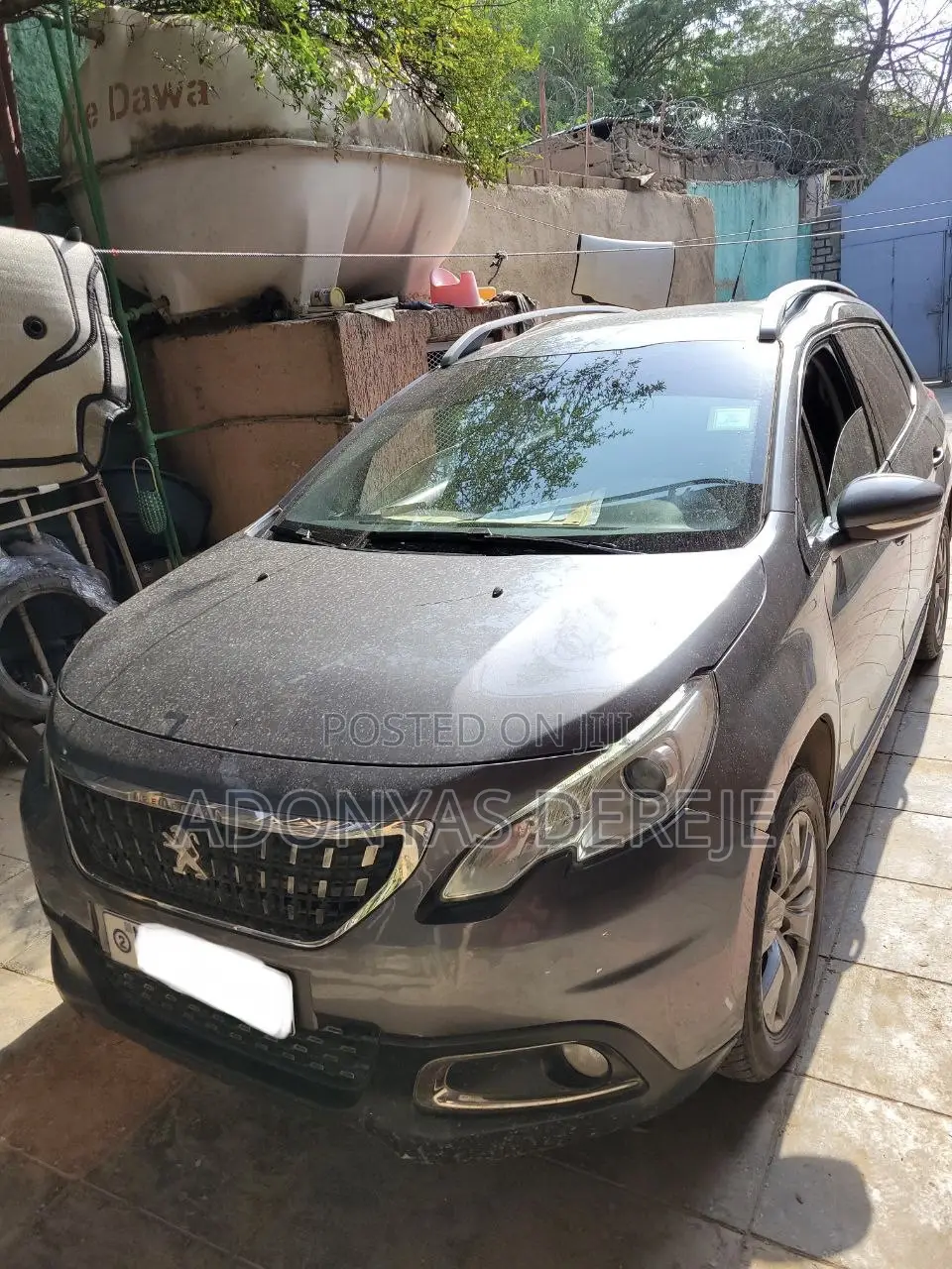 Peugeot 2008 2016 Brown