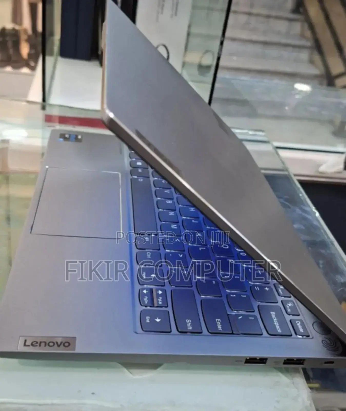 New Laptop Lenovo ThinkBook 13 16GB Intel Core I7 SSD 512GB