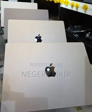 Photo - New Laptop Apple MacBook Pro M1 16GB Apple M1 Max SSD 512GB