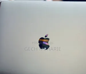 New Laptop Apple MacBook Pro 2017 8GB Intel Core I7 SSD 512GB