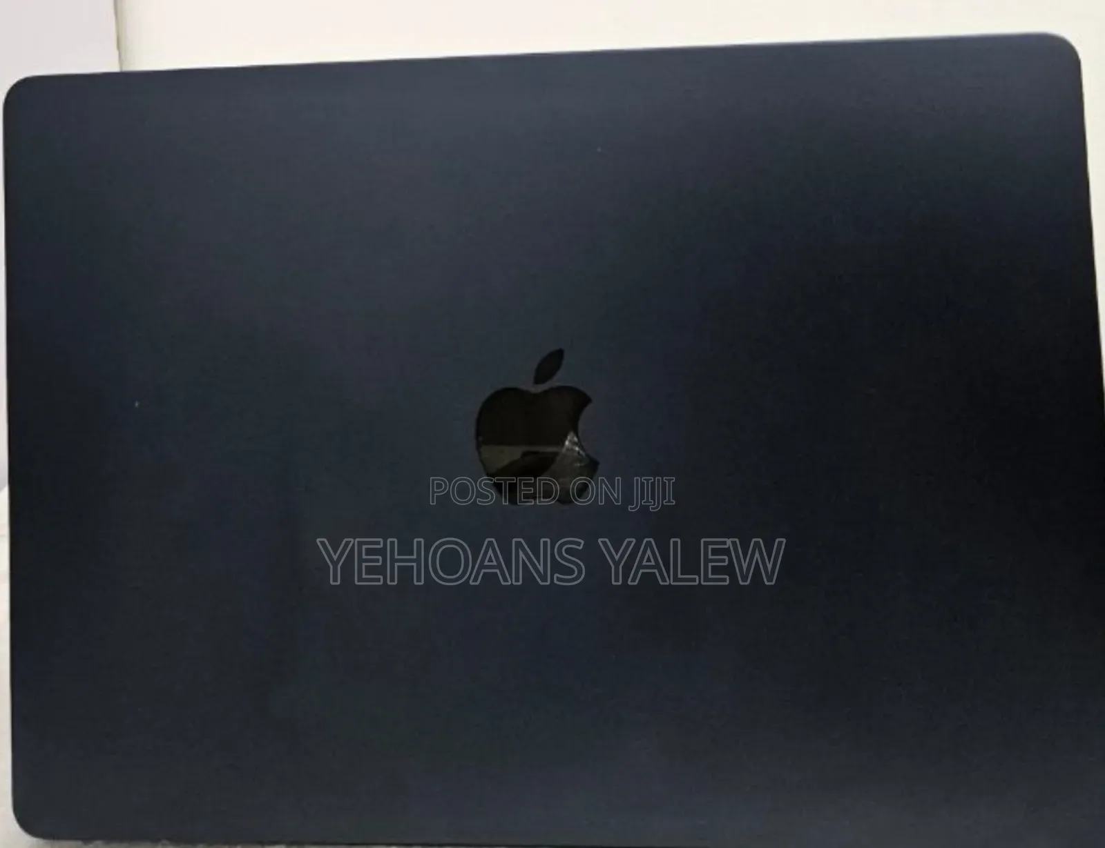 New Laptop Apple MacBook Air 2023 M2 8GB Apple M2 SSD 512GB