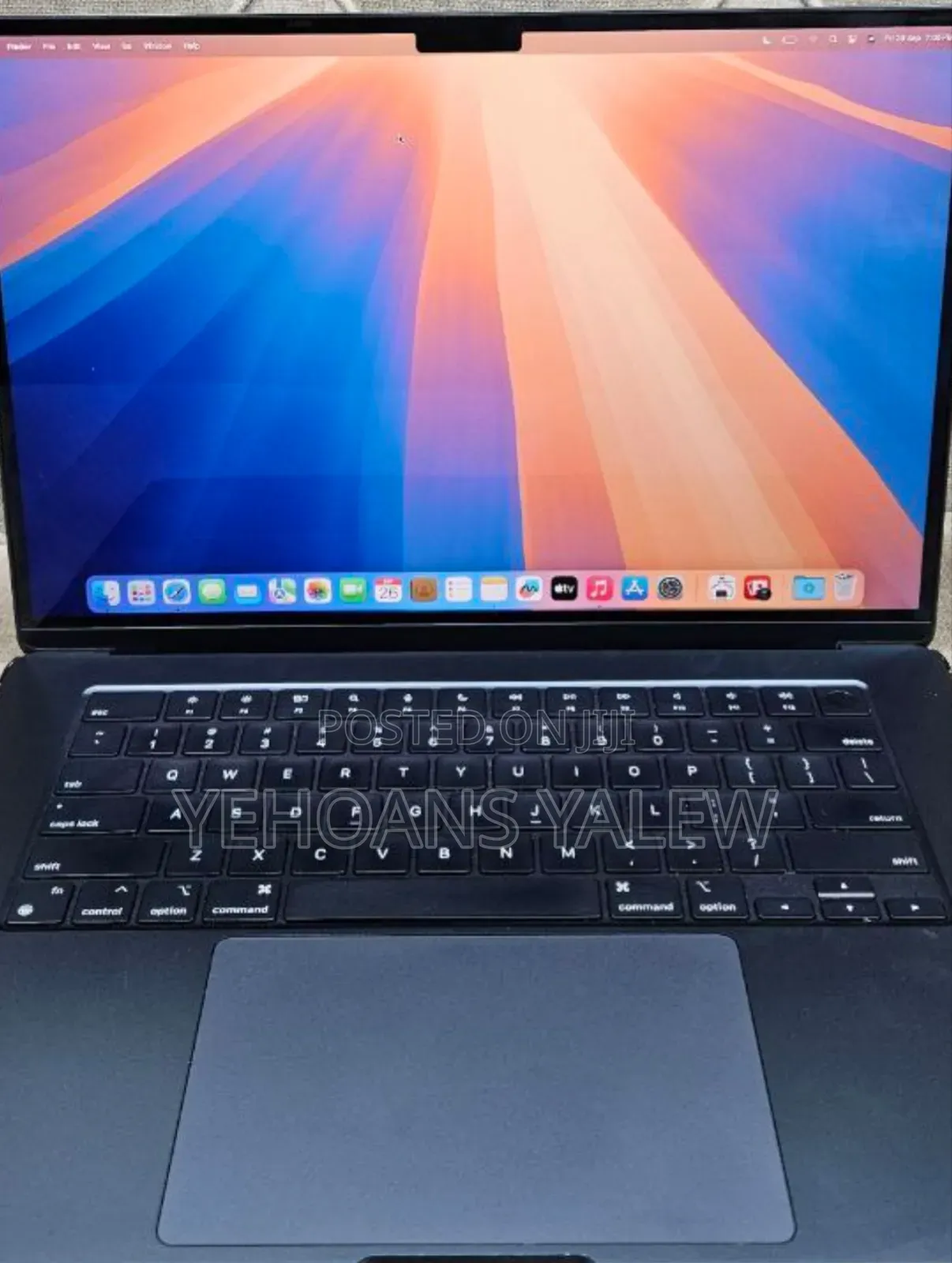 New Laptop Apple MacBook Air 2023 M2 8GB Apple M2 SSD 512GB