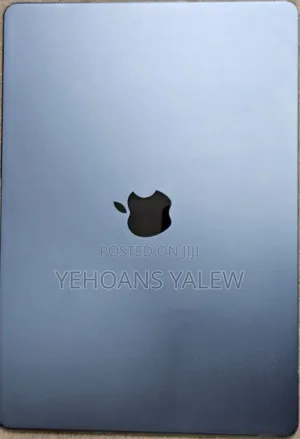 New Laptop Apple MacBook Air 2023 M2 8GB Apple M2 SSD 512GB